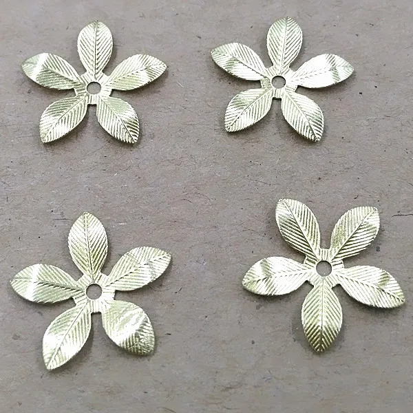 15 мм винтажные филигранные Цветочные амулеты разделительные бусины шапки