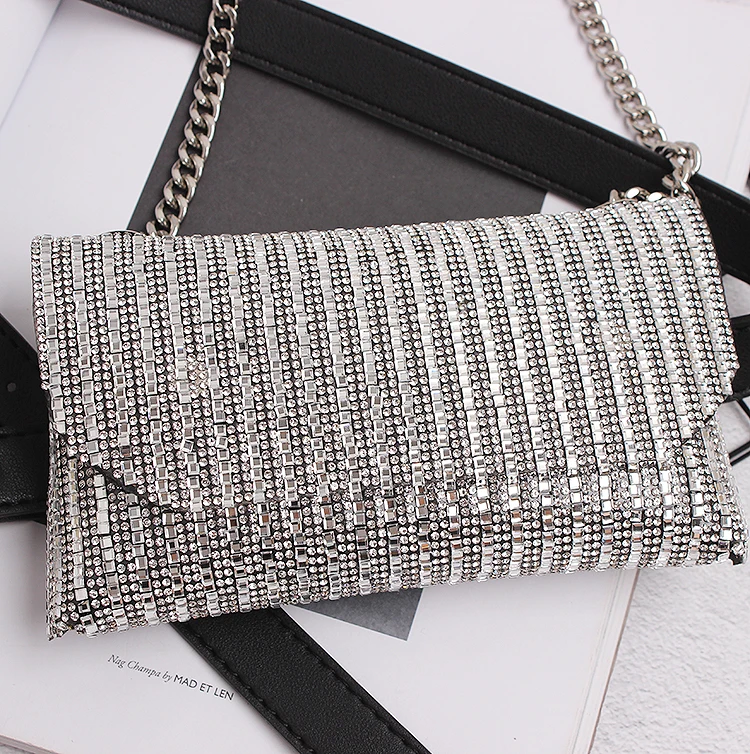Luxury Designer Fanny Pack Rhinestone Women Waist Bag Money Phone Pouch Fashion Lady Belt Bag Purses Chain Shoulder Bag