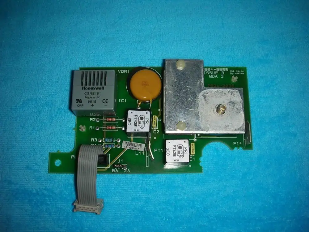 

1PC ★ CT MDA3/7004-0086/ISSUE 3