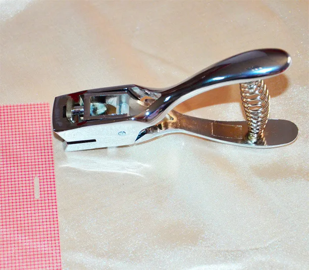 Качественный новый серебристый металлический Ручной игровой автомат значок с