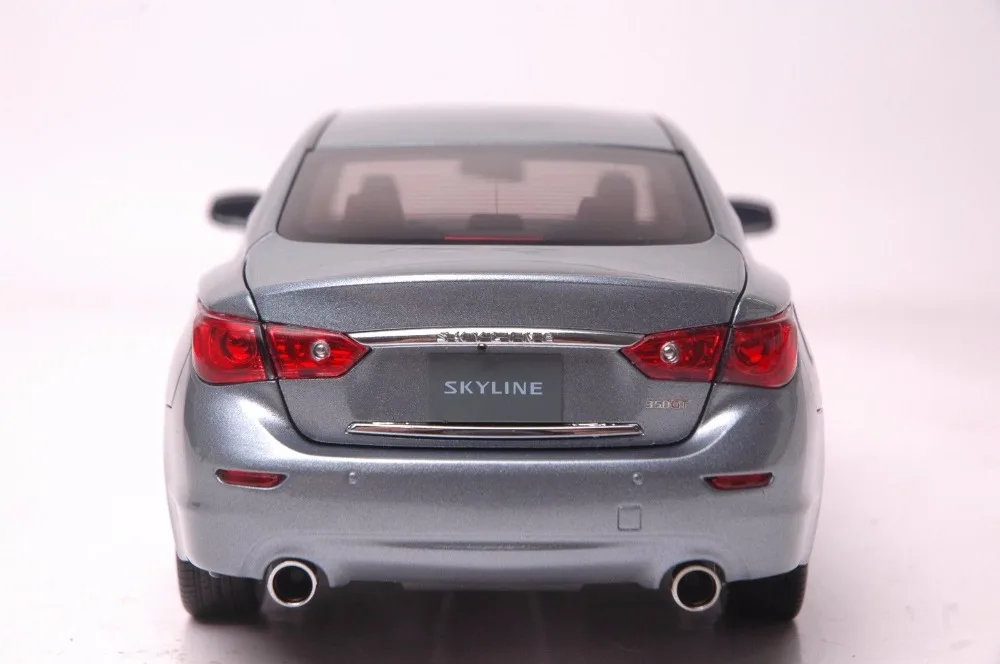 1:18 литья под давлением модель для Infiniti Skyline 350GT гибридный тип SP синий сплав игрушечный автомобиль миниатюрная коллекция подарок Q50