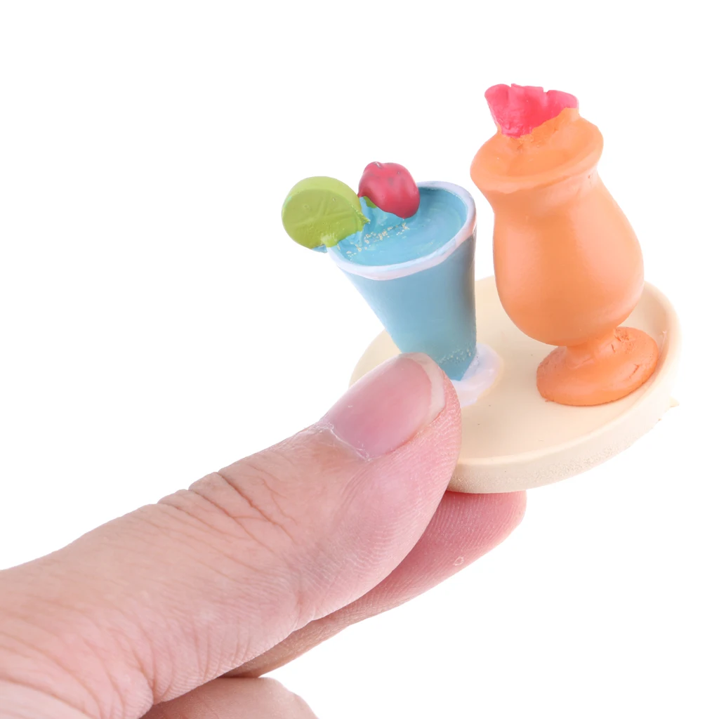 

2pcs Mini Juice Cup for 1:12 Dollhouse Accessories Miniature Kitchen Food Decor Dollhouse Miniature