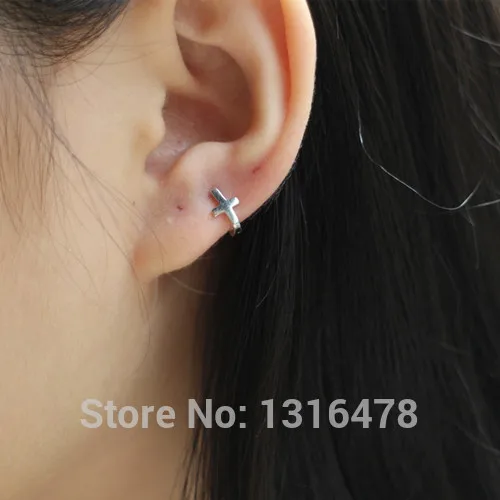 1 piece style 1 Специальная цена 925 серебрянный Простой Личность атмосферное жидкости ухо клип женская сумка посылка серьги внутри Диаметр 6/7 мм - Окраска металла: 1 piece style 1