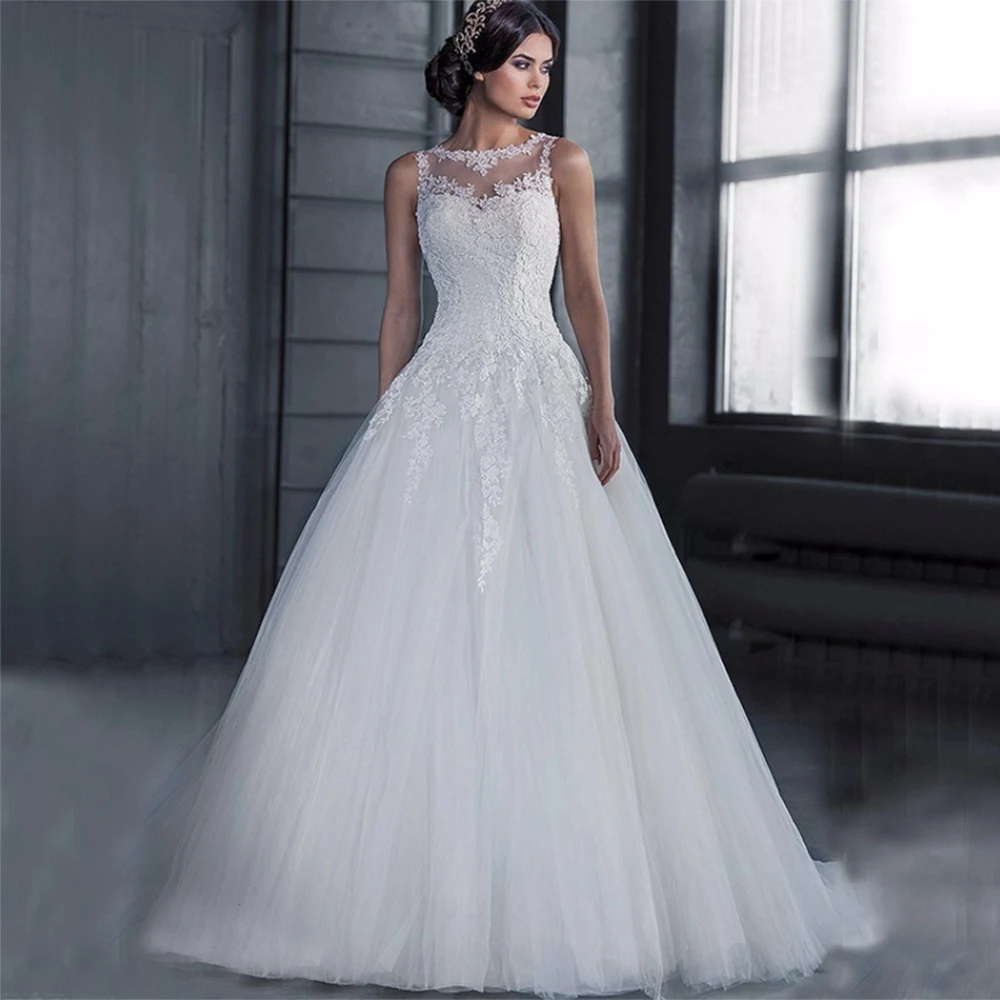 

Женское свадебное платье Fansmile, винтажное кружевное бальное платье из фатина со шлейфом и длинными рукавами, модель 2020