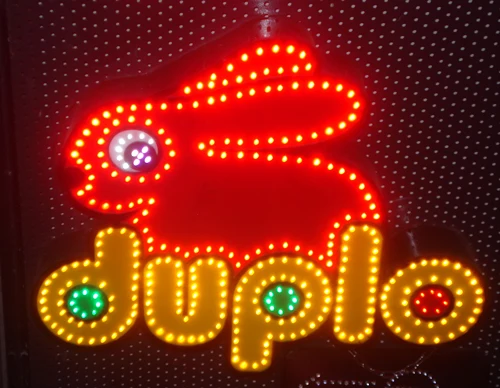 

Colorful Advertising LED bulb 3D letters customized illuminated acrylic signs for shop Factory Outlet lighting LED letters