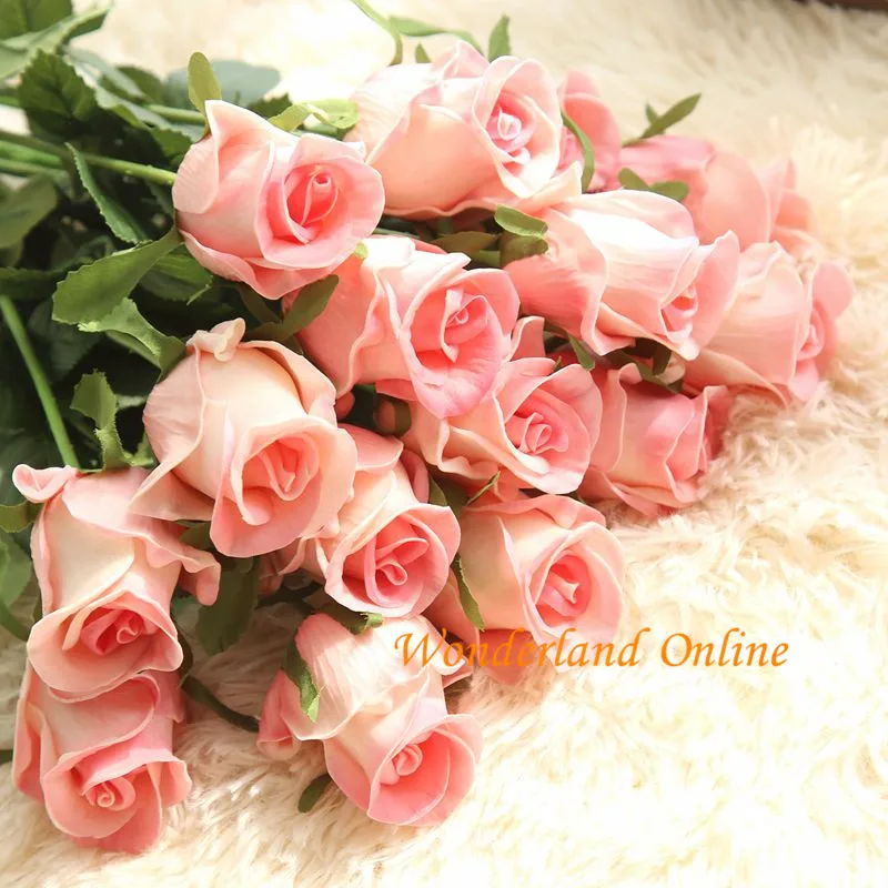 

PU Real Touch Valentine Rose Charming Handmade Flowers Gift Office Bouquet For Valentine's Day Flowers Bouquet MW01504