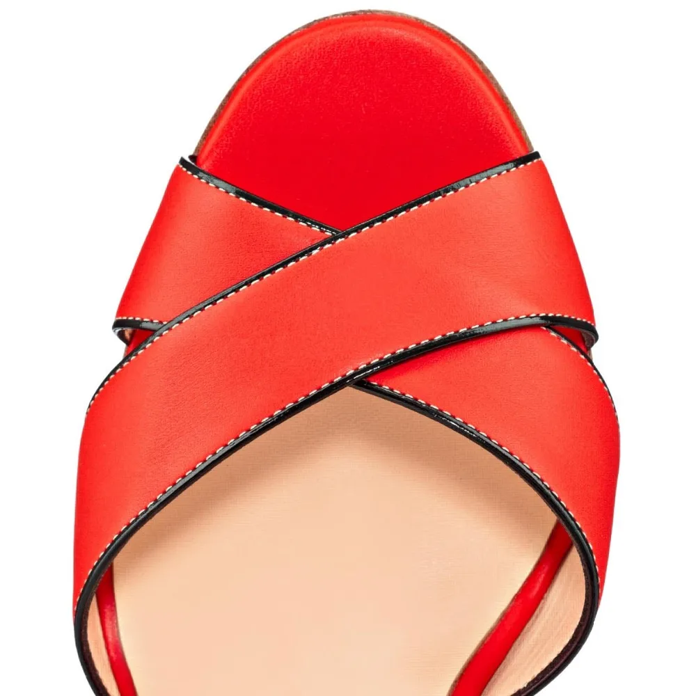 Оригинальные стильные женские босоножки Intention с открытым носком на тонком