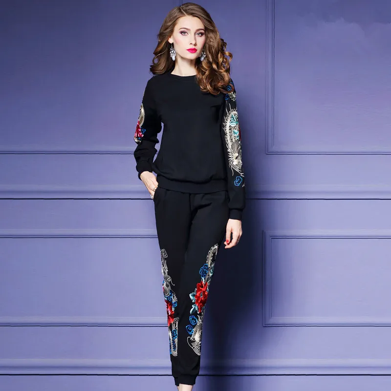 2018 Rome embroidery new women suit fashion raglan sleeve black two-piece suit Korean version of the fall and winter TB181243