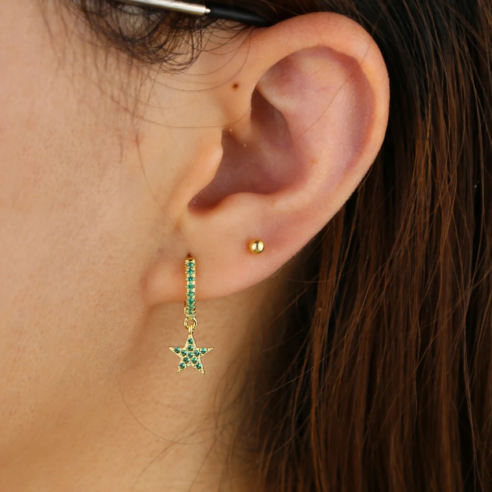 Красные синие зеленые белые красочные очаровательные брелоки с фианитами для