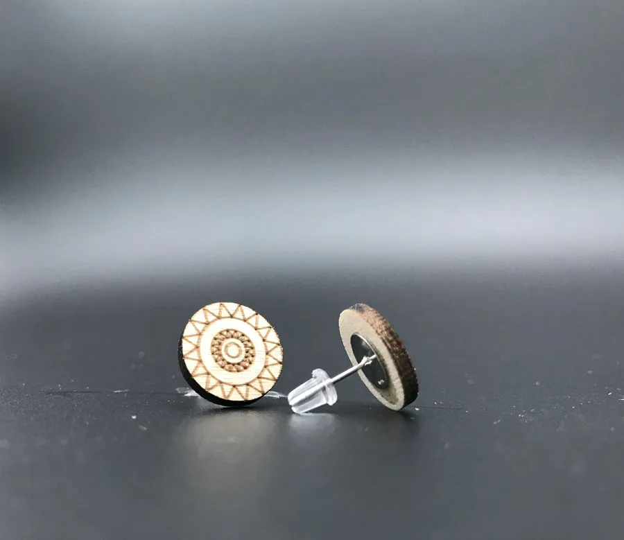 Новые серьги гвоздики из подсолнуха маленькие круглые женские
