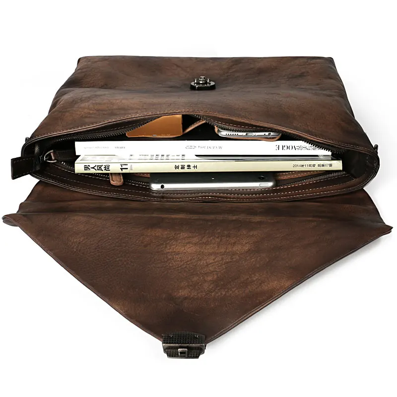 Мужская деловая сумка из натуральной кожи с мягкой ручкой