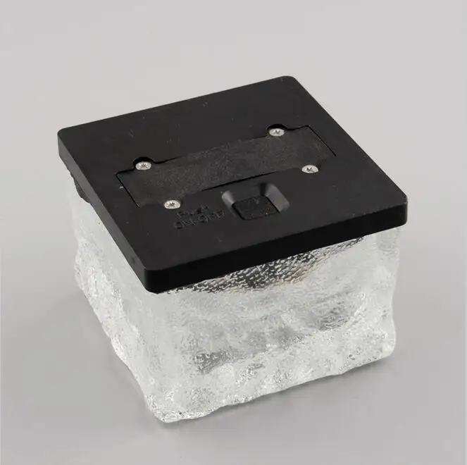 저렴한 10 개/몫 태양 전원 LED 지상 크리스탈 유리 얼음 벽돌 모양 야외 마당 정원 빛 풍경 지하 램프