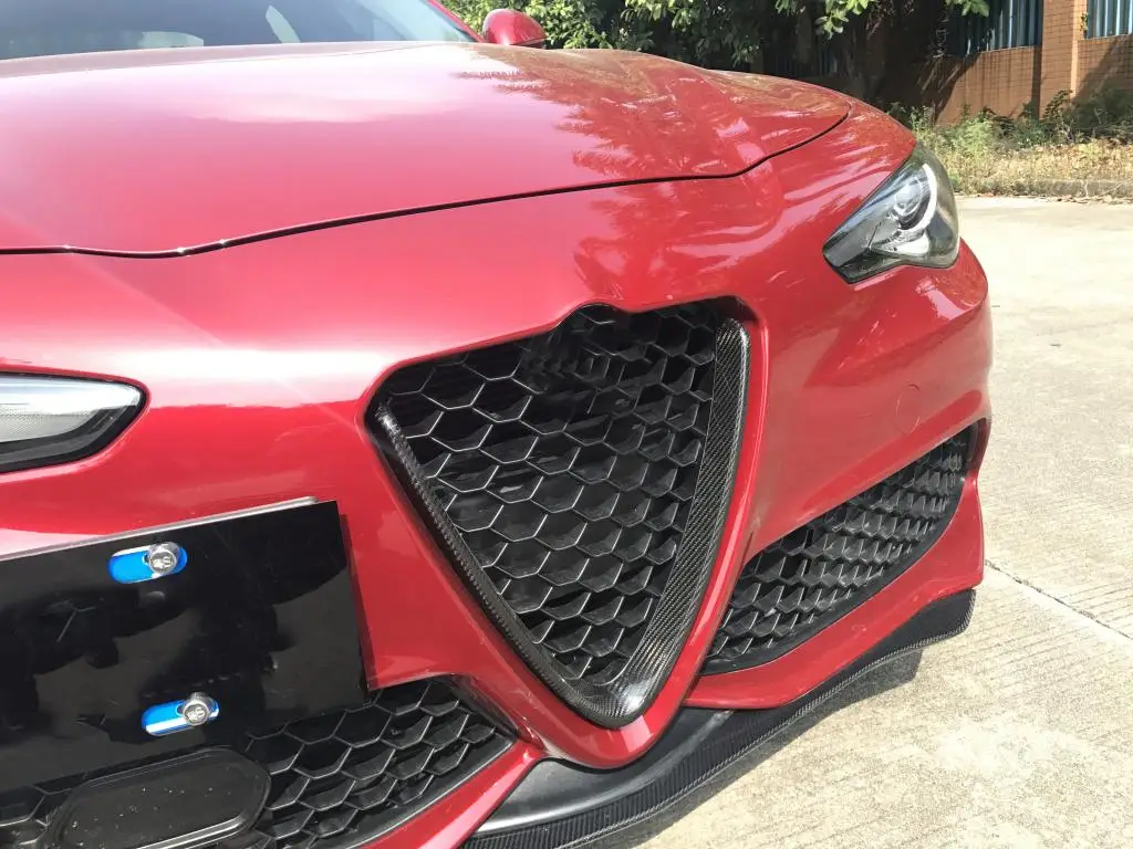 Передняя решетчатая рамка из углеродного волокна для Alfa Romeo Giulia Base Sport