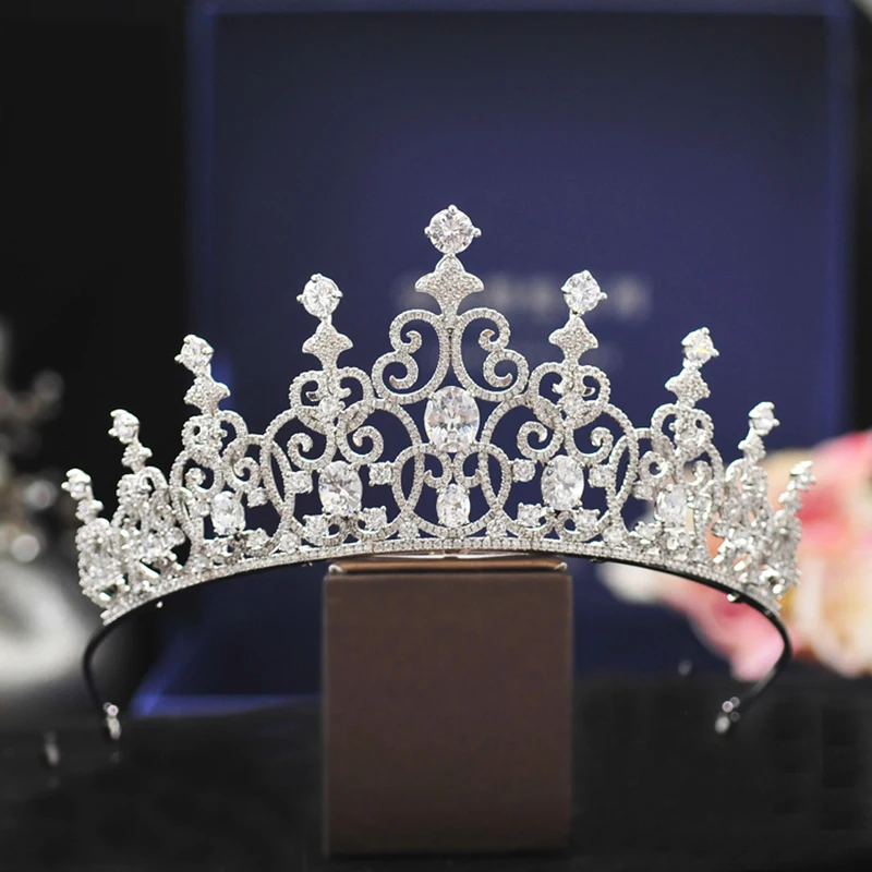 Корона для волос в европейском стиле с фианитами Потрясающие свадебные головные