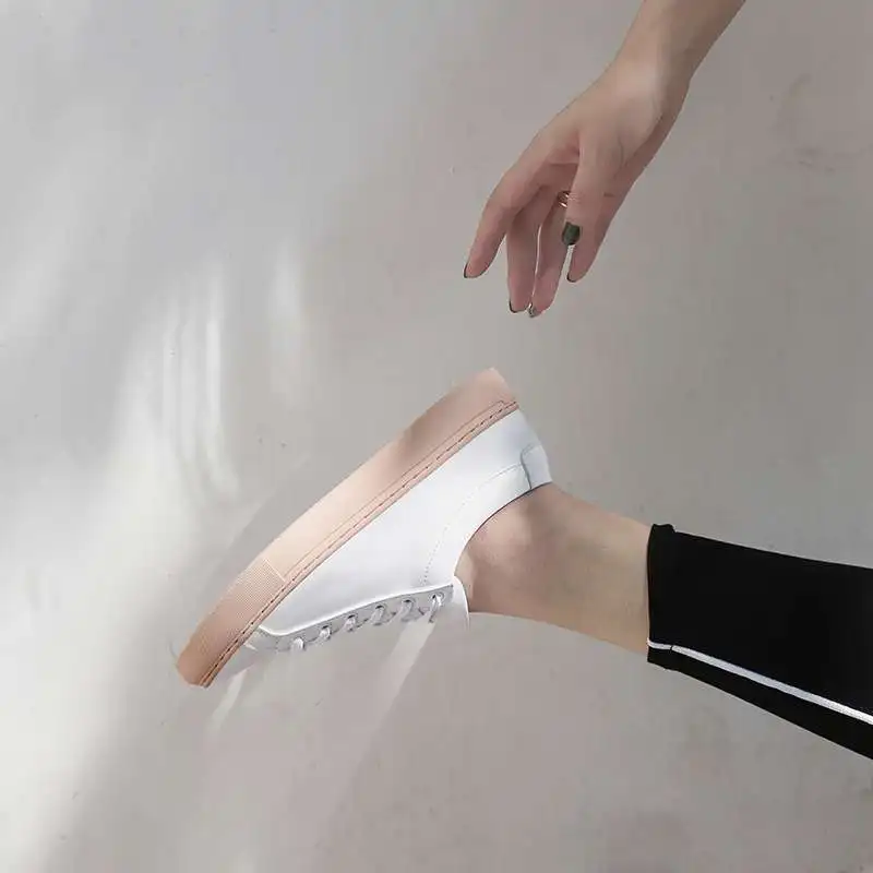 white and pink Вентилируемые кроссовки из коровьей кожи в консервативном стиле; туфли на низкой платформе в стиле ретро; лоферы на шнуровке для молодых девушек; Вулканизированная обувь; L1f8 - Цвет: white and pink