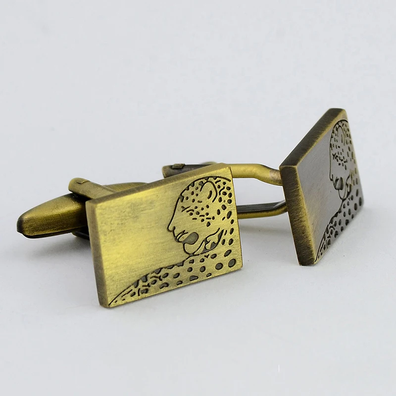 Retro brass leopard pattern cufflinks square bullet cufflink engraved animal fashion | Украшения и аксессуары