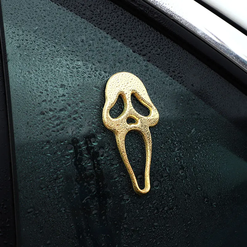 Наклейка на автомобиль и мотоцикл эмблема черного серебристого золотистого