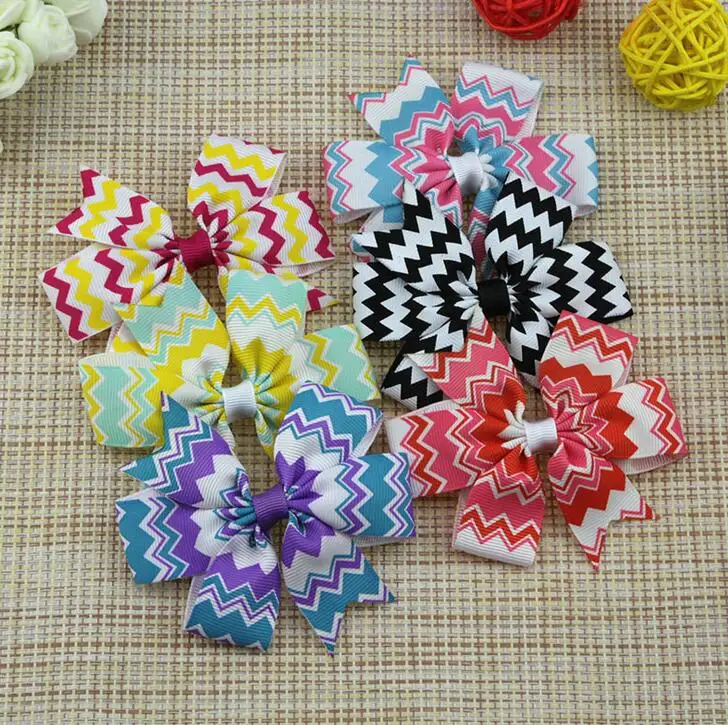 120 шт. Бесплатная доставка DHL шеврон-pinwheel-hair-bow-Girl бант для волос в горошек