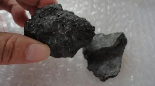 

175g NATURAL black tourmaline mineral specimens