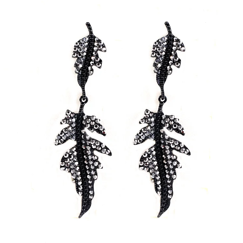 Pendientes mujer moda 2018 модные простые серьги с жемчугом и кристаллами в виде цветов