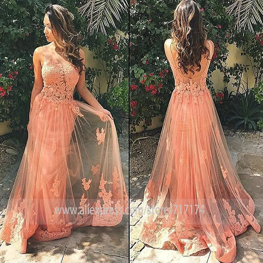 

Tulle Scoop Neckline Sleeveless Lace Applique Prom Dress with Backless Sweep Train A-line Party Evening Dress Graduation Party