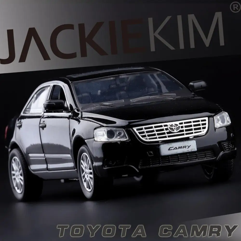 Имитация автомобиля высокого качества 1:32 Toyota Camry 4 открытые двери модель из