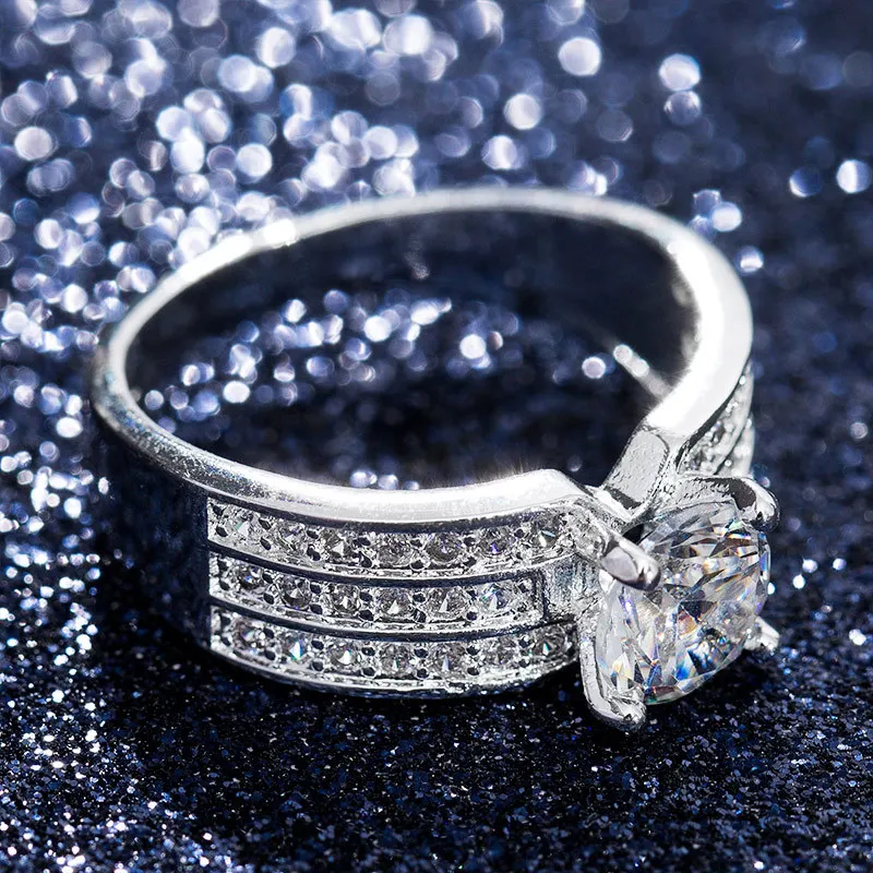 

HUITAN Wedding Ring Band Brilliant Cubic Zircon Prong Setting Engagement Ring With Micro Paved Hot Selling Bridal Women Ring