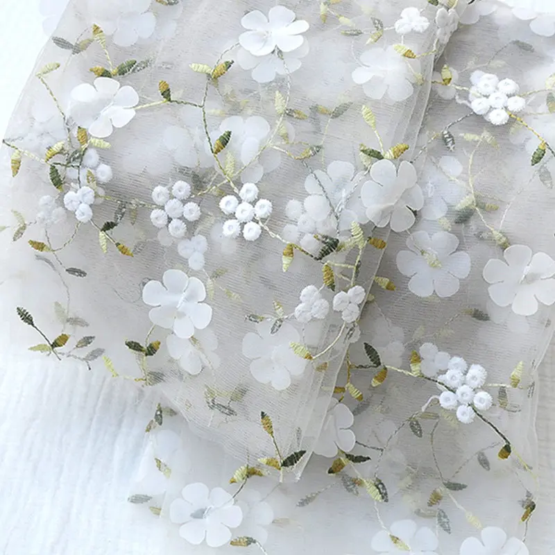 white NEW 1yard Elegance 3D Flower Embroidered Tulle Lace Fabric Applique Fabrics French Chiffon Lace DIY dress skirt Clothing Fabric - Цвет: white