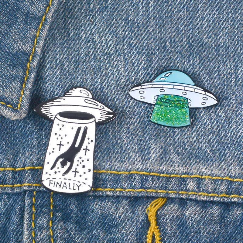 UFO Drop Oil Cartoon Alien Brooch enamel pin space ship badge rocket outer future world adventure gift Free delivery | Дом и сад