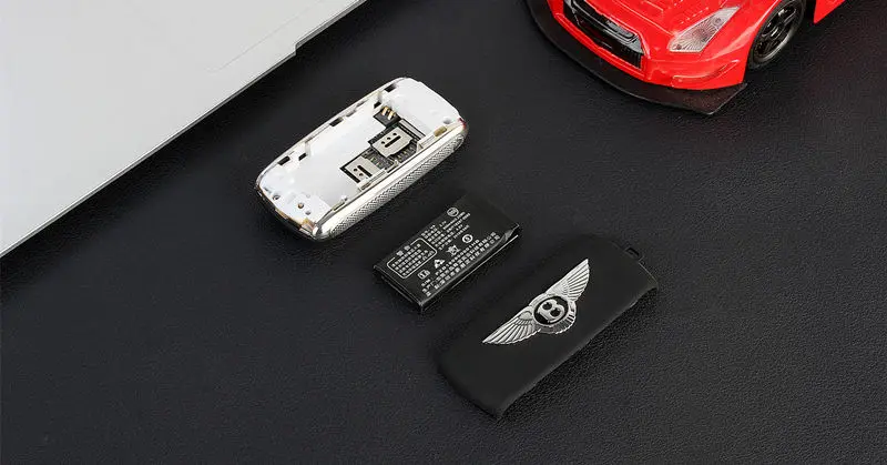 Разблокированный мини мобильный телефон 0,6" Bluetooth Dialer Hands Mini Phone MP3 Magic Voice Dual Sim маленький сотовый телефон