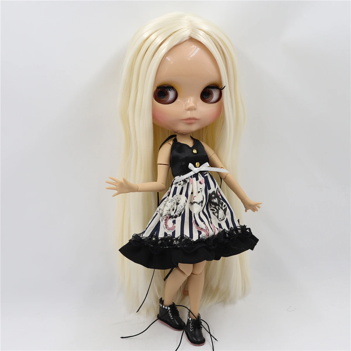 

ICY DBS Blyth doll joint body pale blonde mix white hair 30cm 1/6 bjd toy super black skin and tan skin