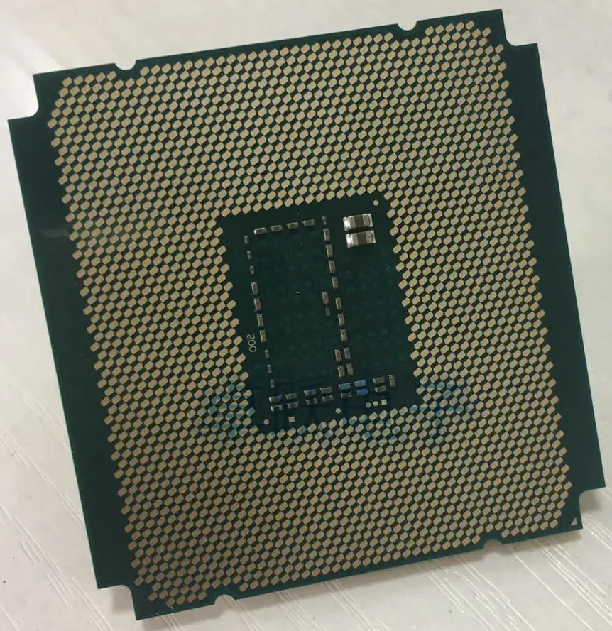E5 2697V3 Intel Xeon QS версия E5-2697V3 Процессор 14-core 2,60 ГГц 35 Мб 22nm LGA2011-3 E5 2697 V3 145W
