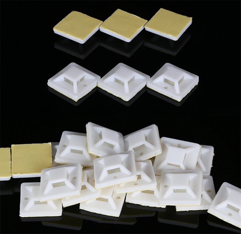 Квадратные самоклеящиеся пластиковые держатели для кабелей 25*25 мм Белая