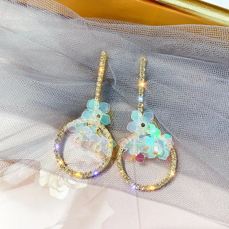 Милые женские серьги гвоздики с кристаллами милые круглые в виде цветов желтого