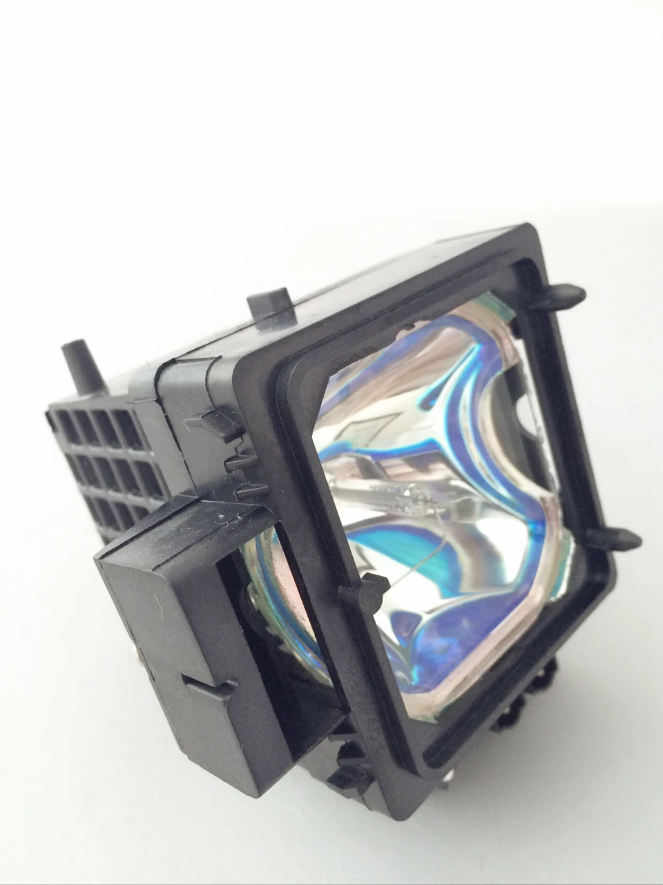 

SHENG TV Projection Lamp XL-5200 / XL 5200 for KDS-50A2000 / KDS-55A2000 / KDS-60A2000 / KDS-50A3000 / KDS-55A3000