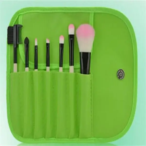 Hot 7pcs Kit Makeup Brushes Professional Set Cosmetic Lip Blush Foundation Eyeshadow Brush Face Make Up Tool Beauty Essentials - Handle Color: Green fruit