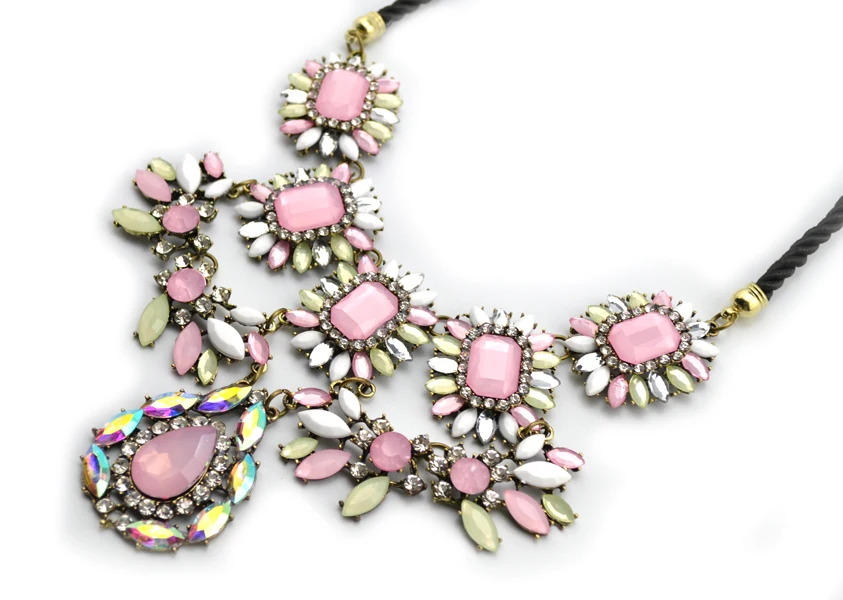 Женское акриловое ожерелье Массивное колье-чокер в индийском стиле с розовыми