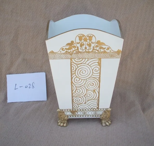 Белый тиснением позолоченной мусор. творческий мусор может|trash can containers|trash