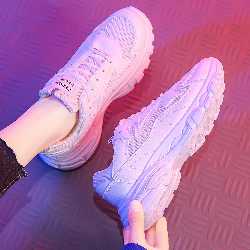 Обновления кроссовки Для женщин сетчатые белые на платформе женская