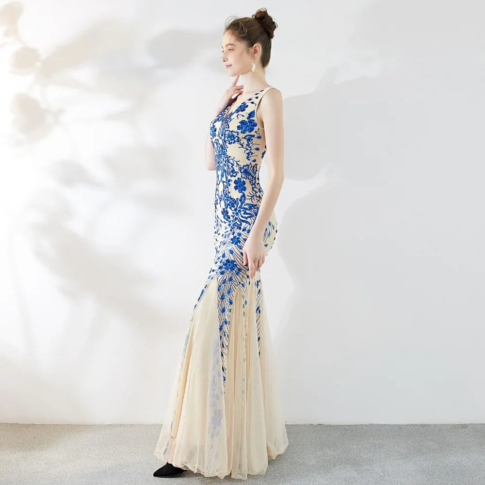 Элегантное голубое платье без рукавов с v-образным вырезом и блестками летнее