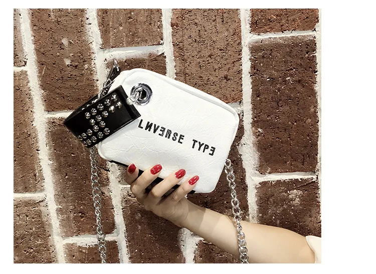 NIGEDU Luxury mini flap bag women chains Crossbody bag Fashion Designer rivet girls Handbag female Shoulder bag Clutch wallet