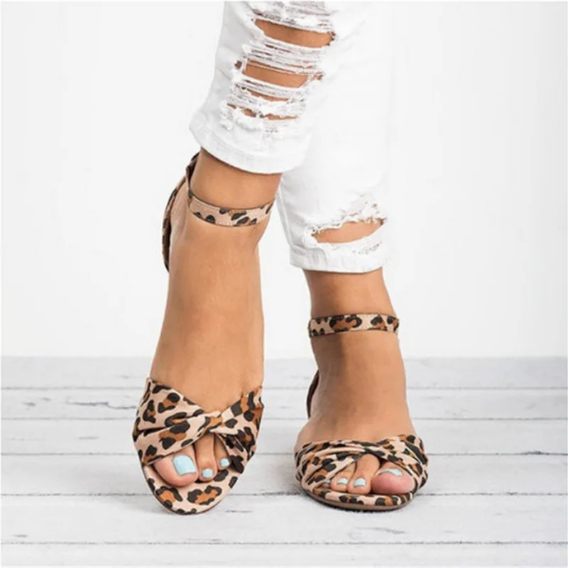 AGUTZM Leopard Print Flat Heel Women's Sandals 2019 Summer Women Shoes SummerFashion Sweet | Обувь