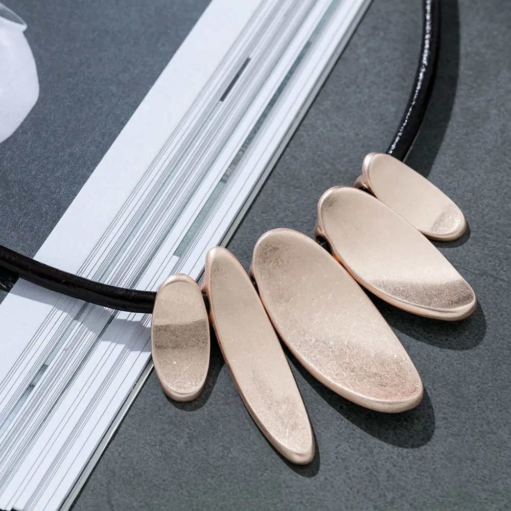 Black Leather Chokers Necklace with Pendant Wholesale Statement Necklaces women Vintage Jewelry collares mujer kolye bijoux