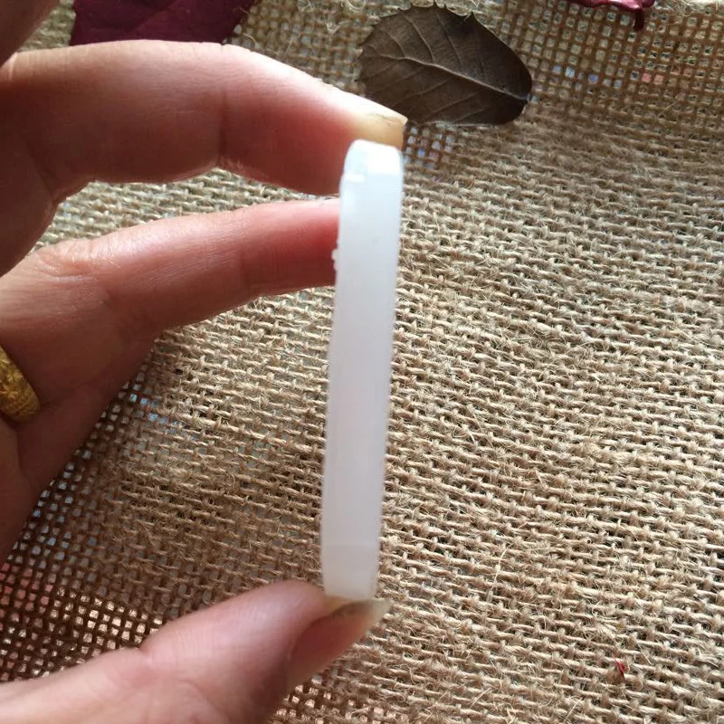 Оптовая продажа ручной работы БЕЛЫЕ РЕЗНЫЕ Дракон счастливые подвески + веревка