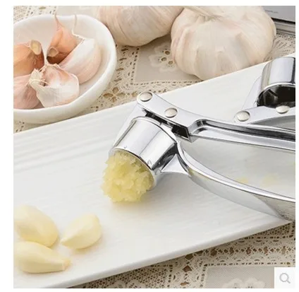 

1 Piece Round Garlic Press Stainless Steel Alloy Ginge Crusher Garlic Presses Hand Press Garlic Ginger Presser Slicer Masher