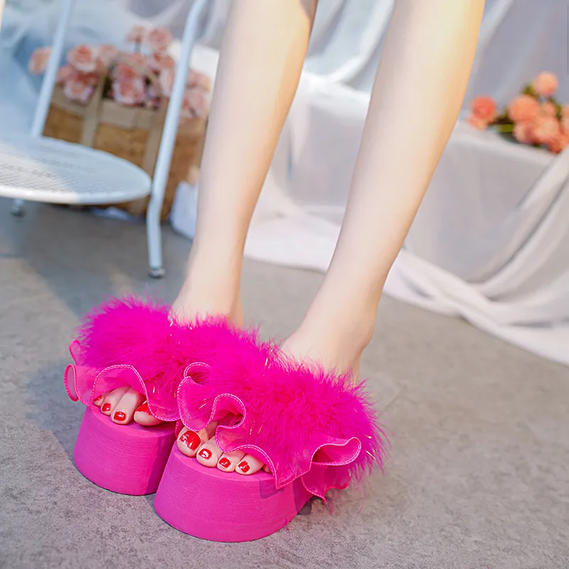 Женские вьетнамки на платформе YMECHIC розовые красные белые шлепанцы с меховой