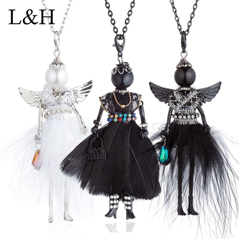 

Black White Feather Long Dress Doll Big Choker Necklaces&Pendants Fashion Long Chain Swater Necklace For Women Statement Jewelry