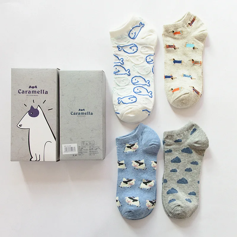 Носки женские короткие с мультяшным рисунком хлопок 4 пары в подарочной коробке |
