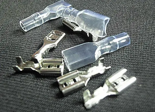 

50pcs 2.8/4.8/6.3MM Crimp Terminal Female Spade Connector + Case