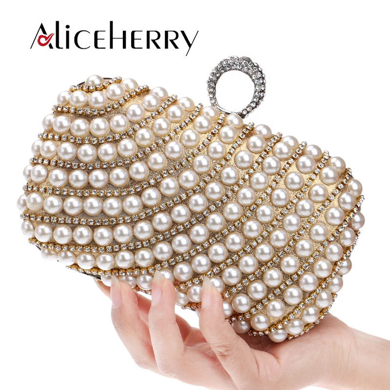 Женская наплечная Сумочка с кольцом-цепочкой и кристаллами | Багаж сумки